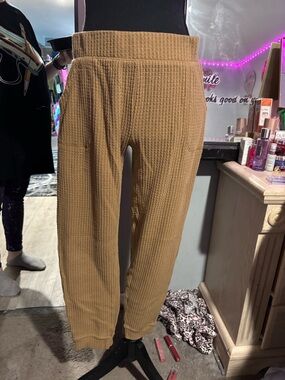Secret Treasures Ribbed Jogger Pants - Camel Brown